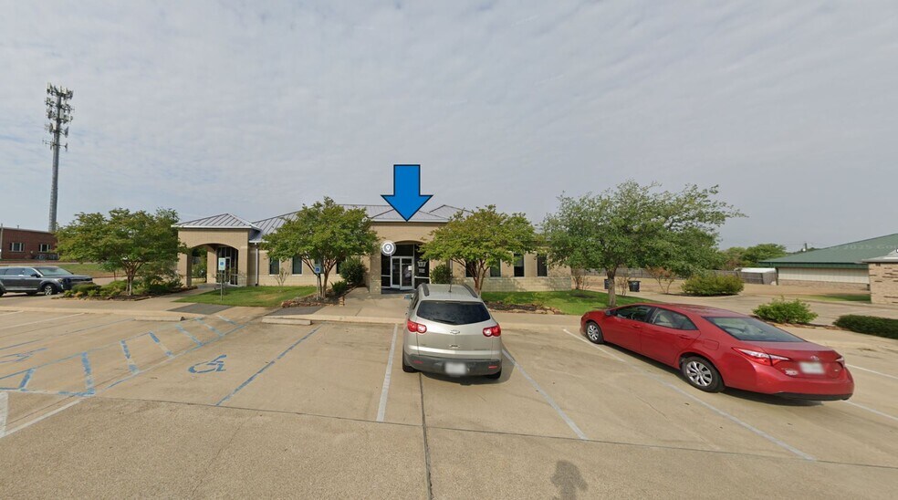 More Photos Of 3308 Longmire Dr, College Station Office For Lease