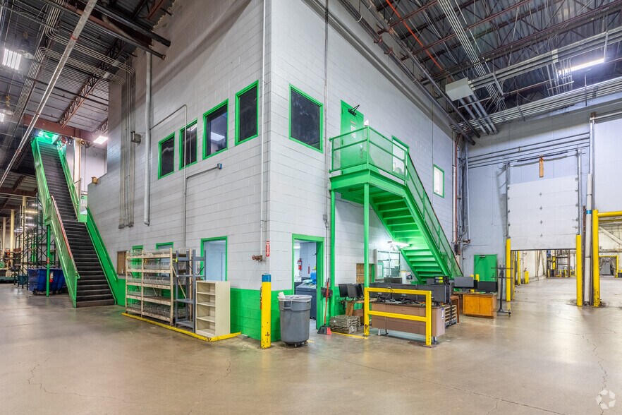 More Photos Of 1270 KY-192, London Refrigeration Cold Storage For Sale