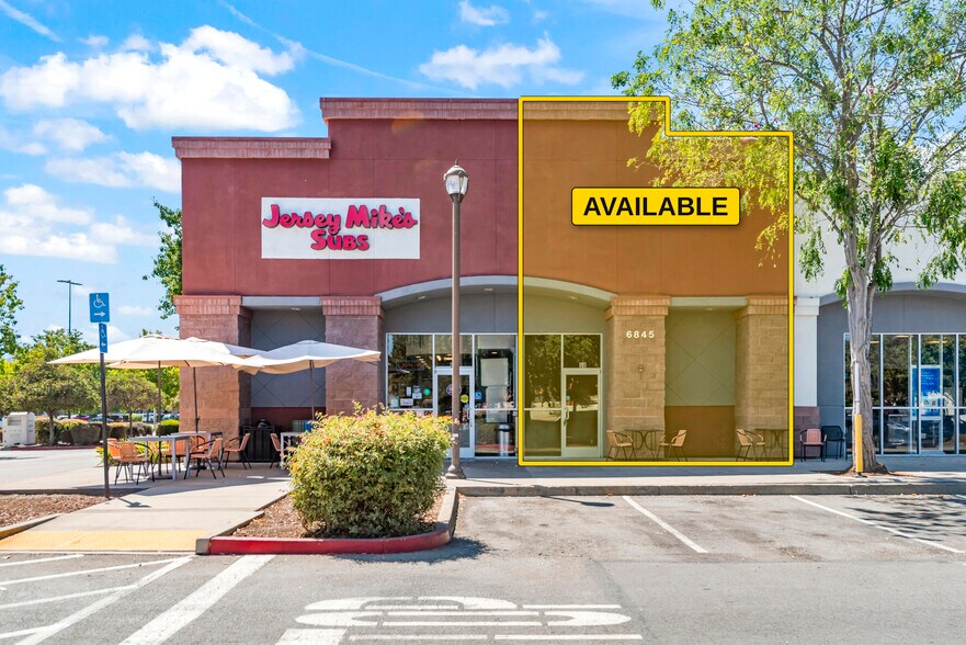 Primary Photo Of 6845-6855 Camino Arroyo dr, Gilroy General Retail For Lease