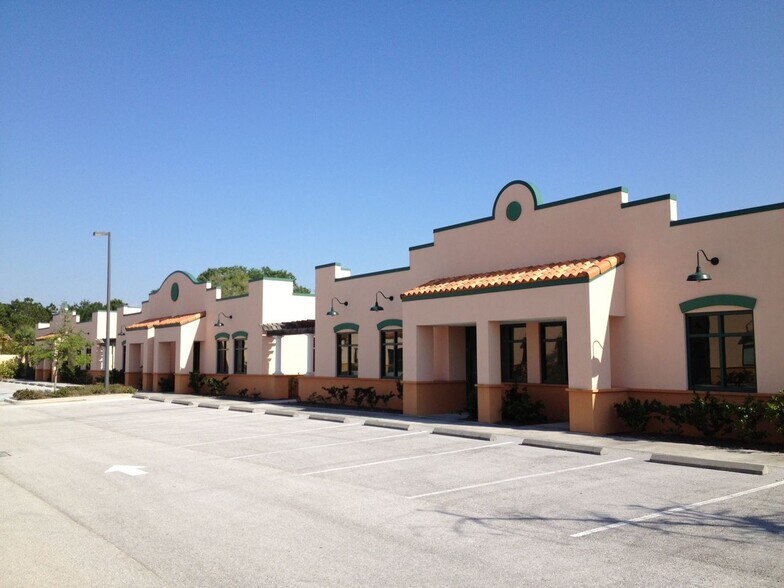 More Photos Of 1151-1183 Sarasota Center Blvd, Sarasota Light Manufacturing For Lease