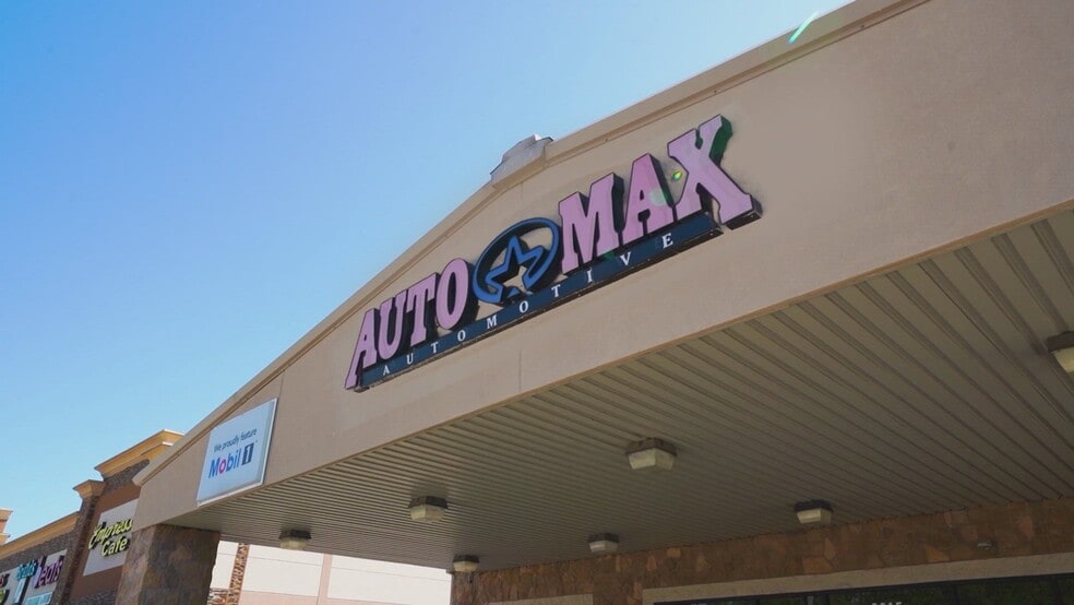 Primary Photo Of 6615 FM 1464 Rd, Richmond Auto Repair For Sale