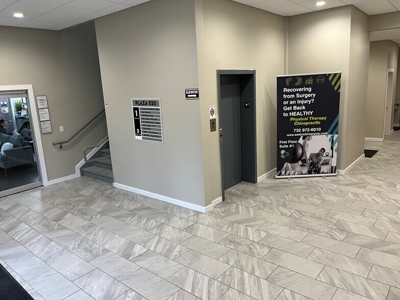 More Photos Of 186 County Road 520 W, Marlboro Medical For Lease