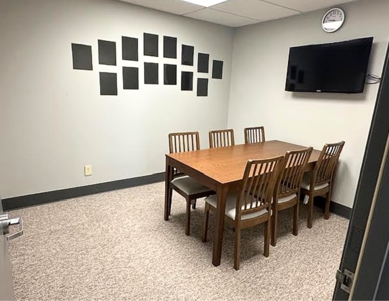 More Photos Of 1798 Marion Cardington Rd E, Marion Office For Lease