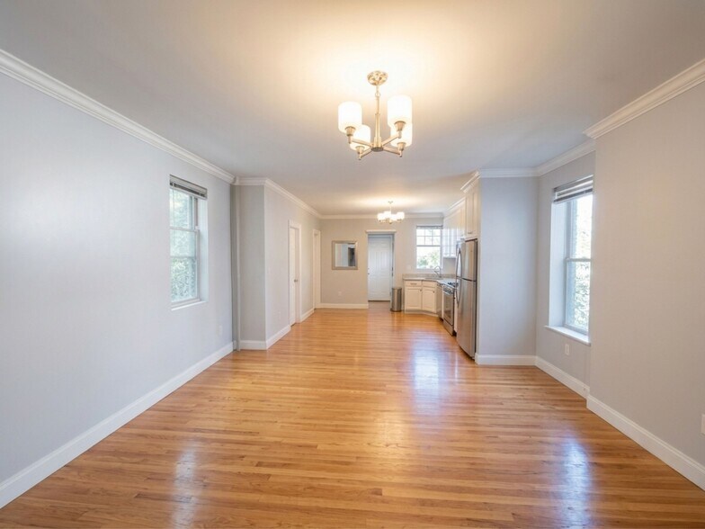 More Photos Of 2554 37th St, Astoria Apartments For Sale