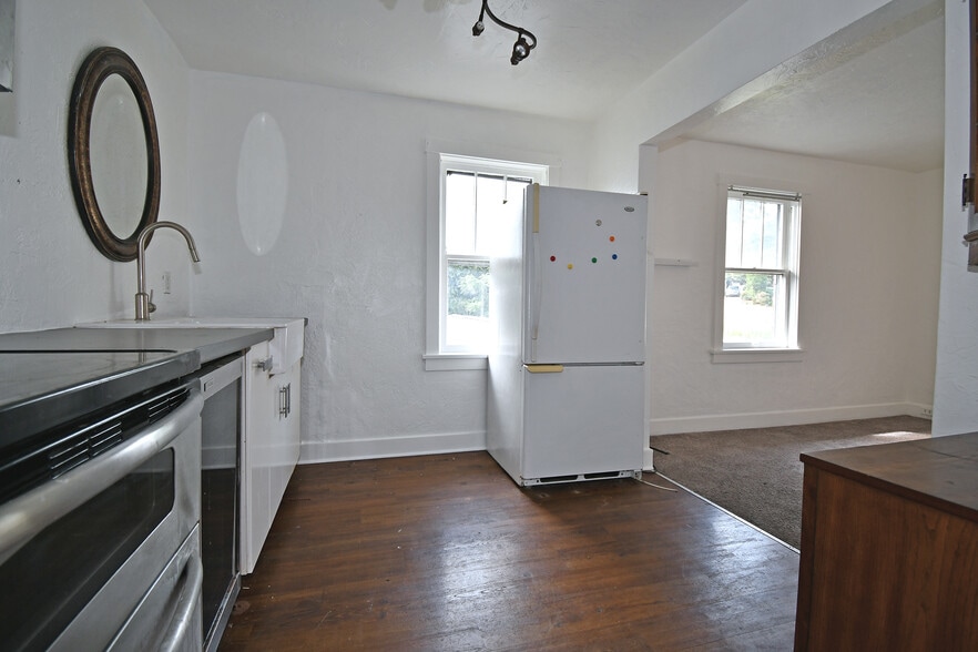 More Photos Of 1206 Brookline Blvd, Pittsburgh Medical For Sale