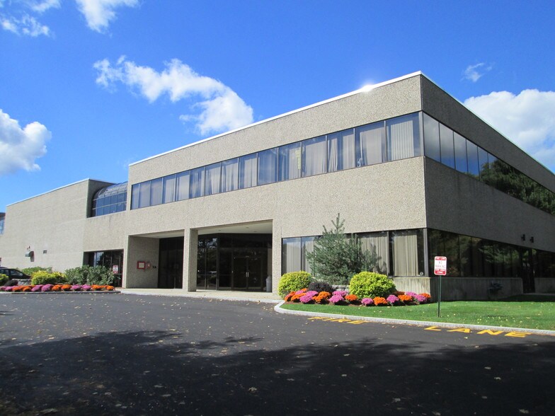 More Photos Of 99 Rosewood Dr, Danvers Office For Lease