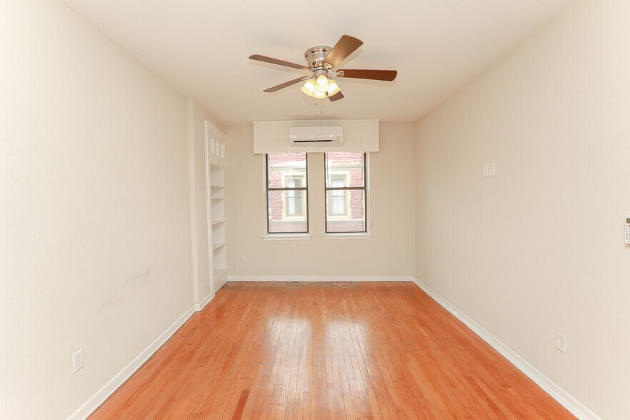 More Photos Of 1000 Gates Ave, Norfolk Apartments For Sale