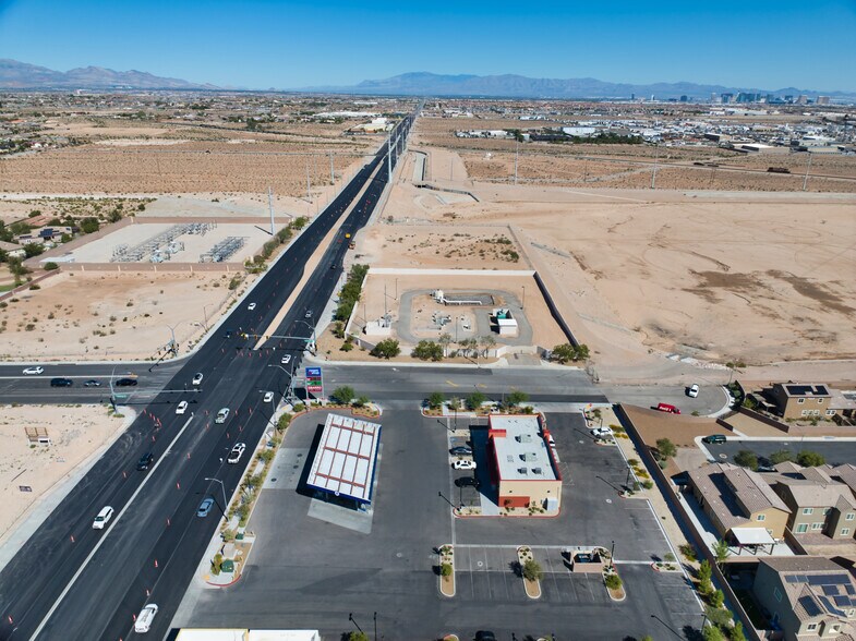 More Photos Of 10130 S Rainbow Blvd, Las Vegas Service Station For Sale