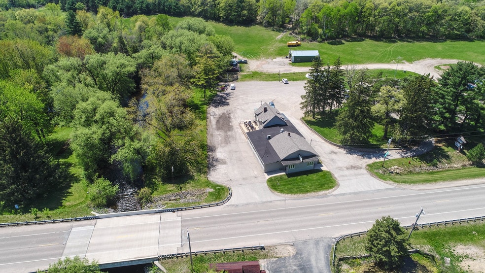 More Photos Of 141 County Road Kk, Amherst Restaurant For Sale