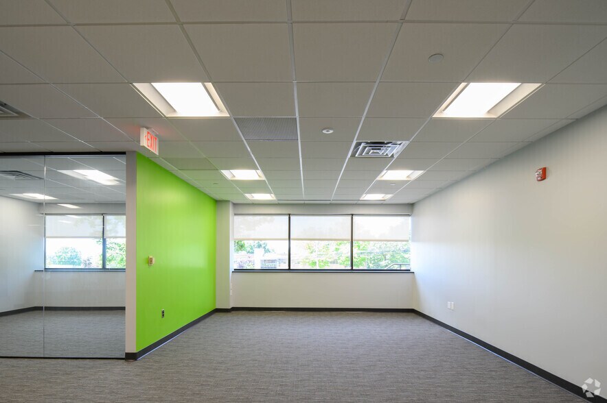 More Photos Of 600 W Germantown Pike, Plymouth Meeting Unknown For Lease