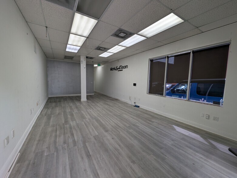 More Photos Of 12975 W Okeechobee Rd, Hialeah General Retail For Lease