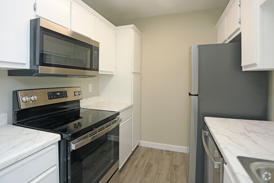 More Photos Of 1008 Rucker St, Greensboro Apartments For Sale
