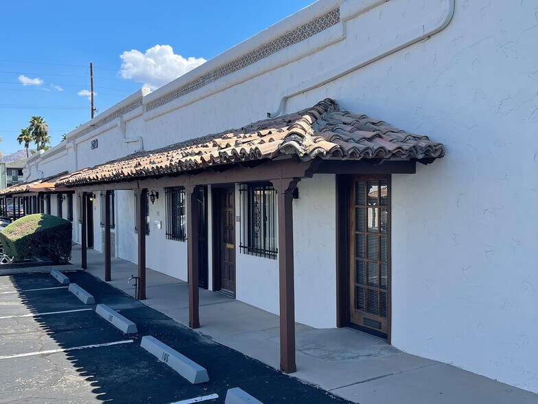 More Photos Of 3208 E Fort Lowell Rd, Tucson Office For Lease