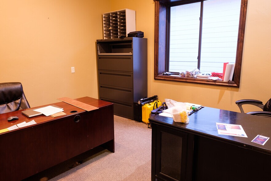 More Photos Of 1335 Enterprise St, Idaho Falls Warehouse For Lease
