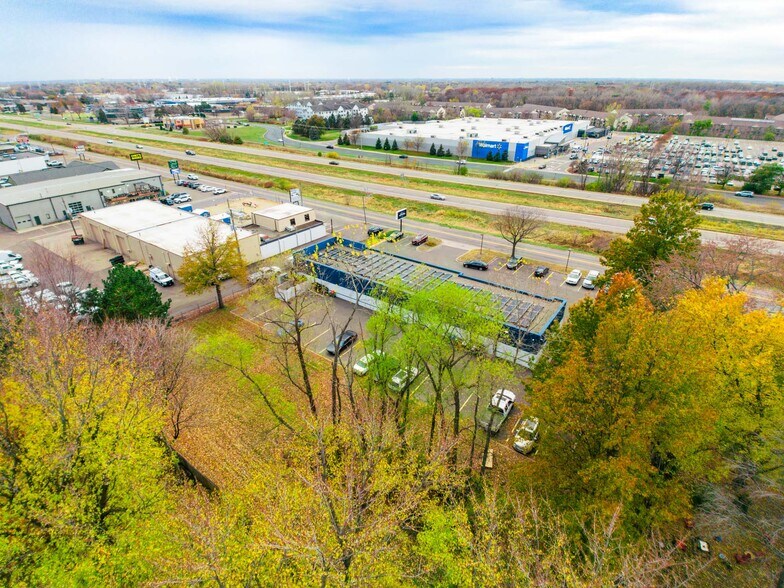 More Photos Of 8443 University Ave NE, Spring Lake Park Auto Repair For Sale