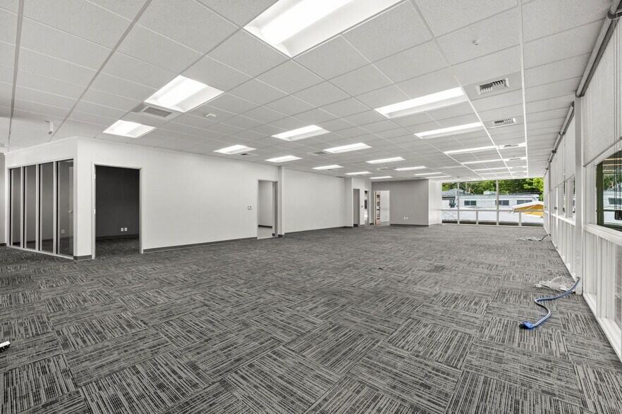 More Photos Of 2431 Capitol Ave, Sacramento Loft Creative Space For Lease