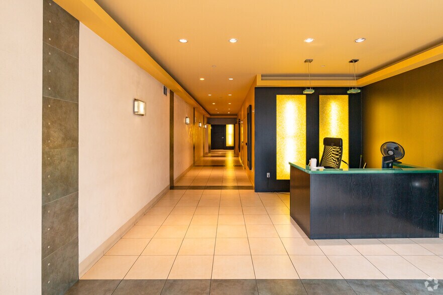 More Photos Of 188-190 King St, San Francisco Apartments For Lease