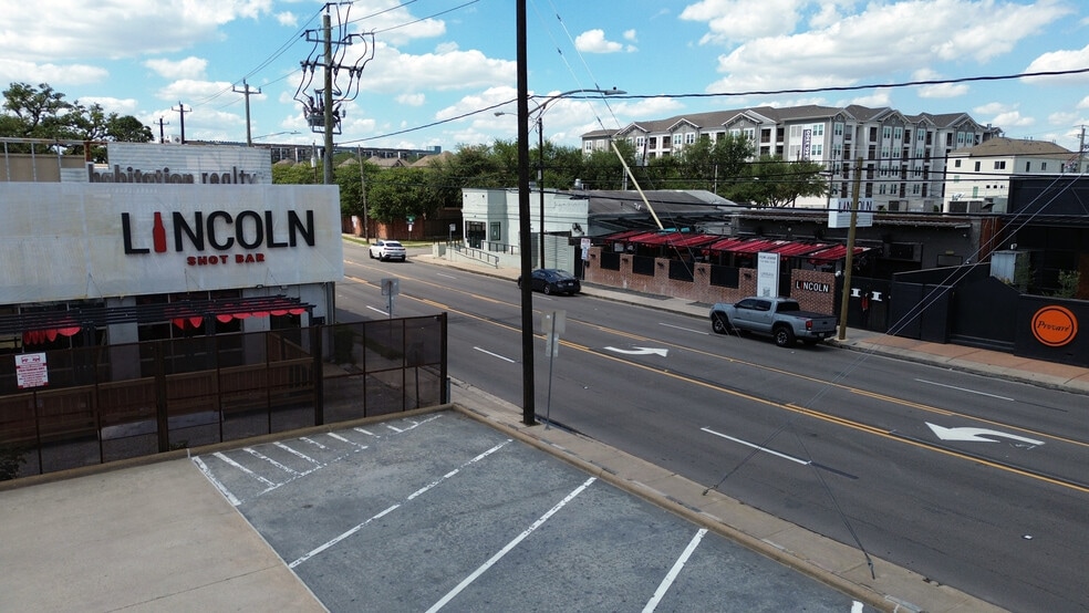 More Photos Of 5110 Washington Ave, Houston Storefront For Lease