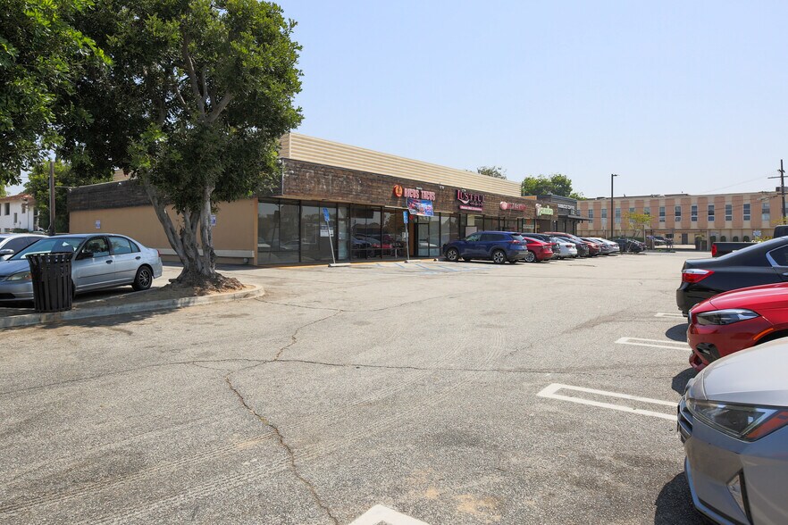 More Photos Of 605-619 W Manchester Blvd, Inglewood Unknown For Lease