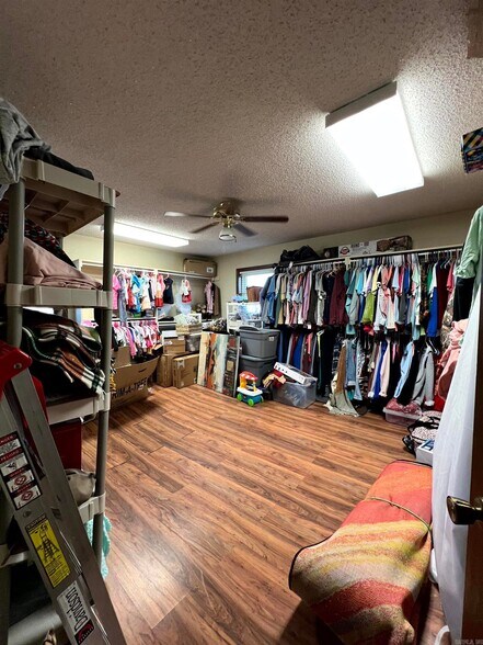 More Photos Of 418 Eastline Rd, Searcy Light Distribution For Sale