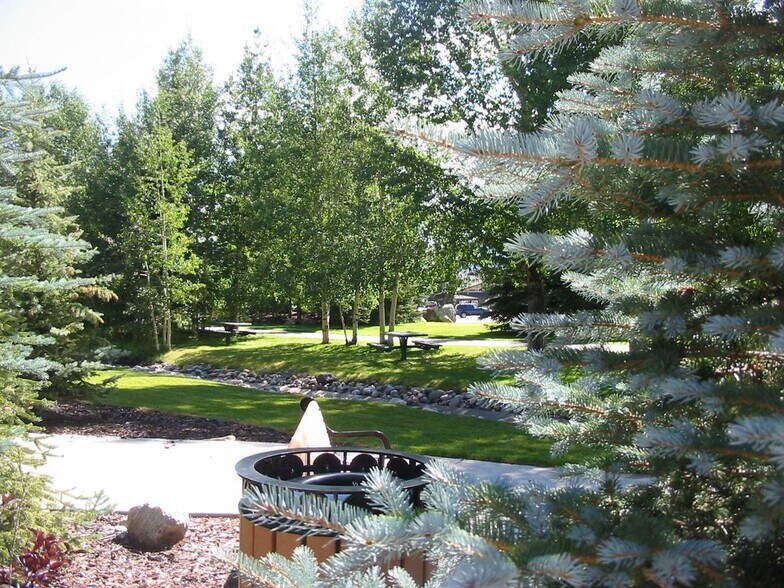 More Photos Of 619 E Main St, Frisco Office For Lease