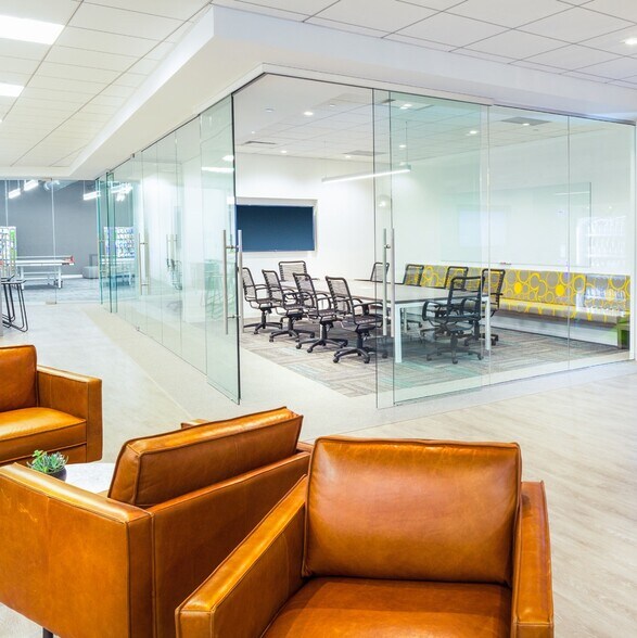 More Photos Of 19701 Hamilton Ave, Torrance Office For Sale