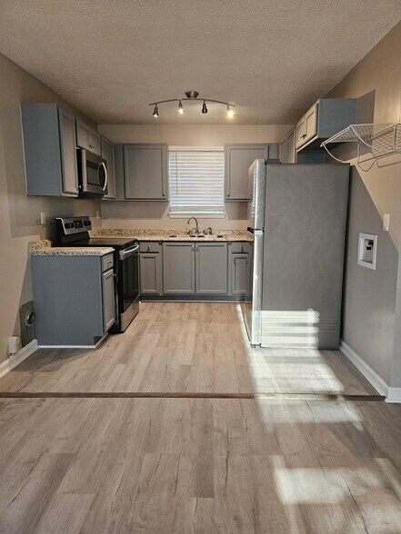 More Photos Of 118 71st St, Birmingham Apartments For Sale