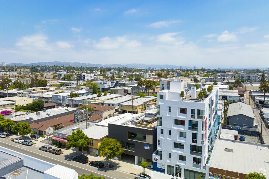 More Photos Of 3760 Motor Ave, Los Angeles Loft Creative Space For Sale