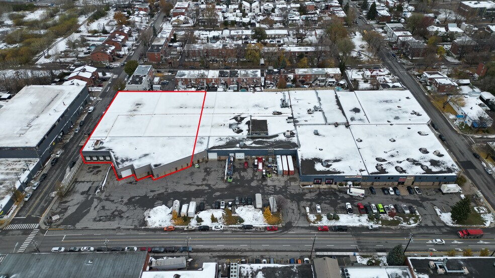 More Photos Of 215 Av Marien, Montréal Industrial For Sale