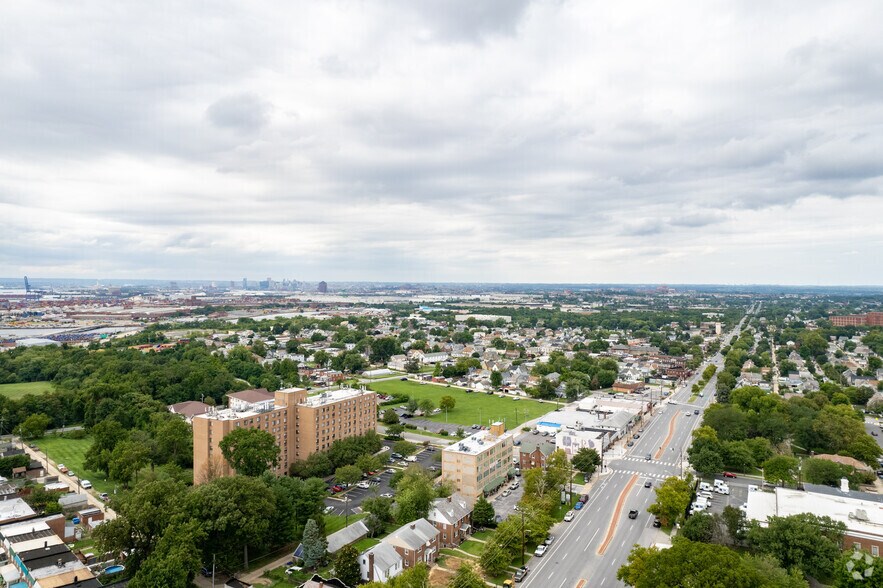 More Photos Of 40 S Dundalk Ave, Baltimore Office For Lease