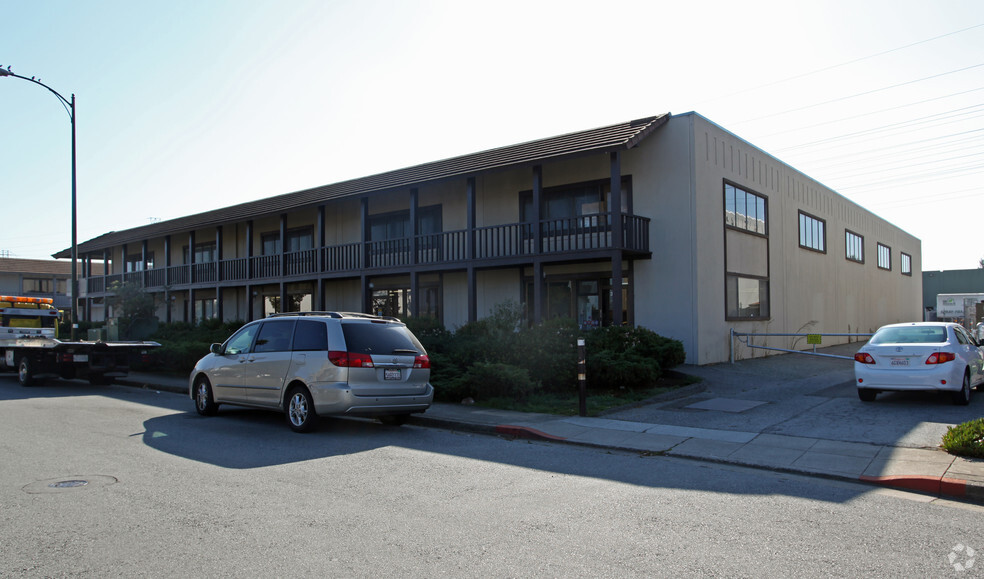 Primary Photo Of 381 Beach Rd, Burlingame Warehouse For Lease