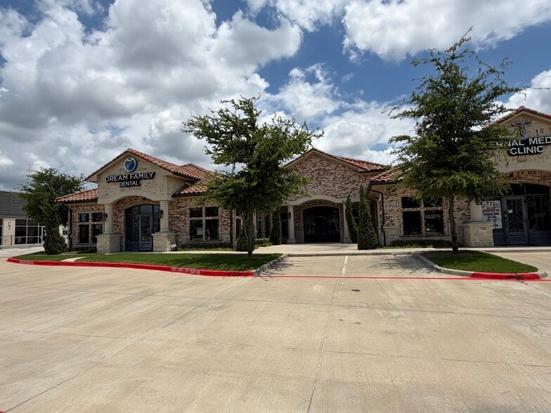 More Photos Of 8994 Tour Dr, McKinney Medical For Lease