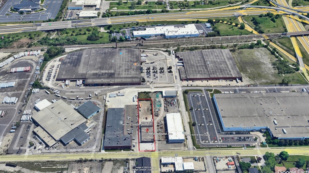 More Photos Of 14050 Oakland St, Highland Park Manufacturing For Sale