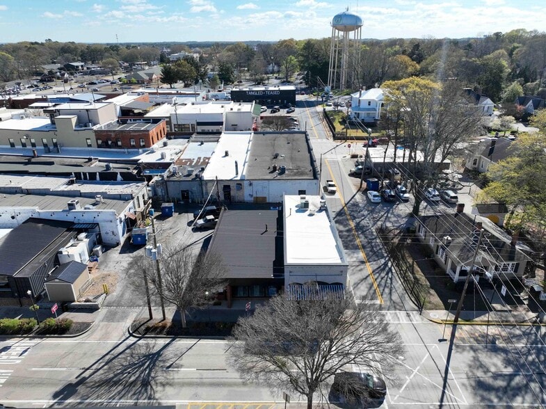 More Photos Of 48 Griffin St, McDonough Storefront For Sale