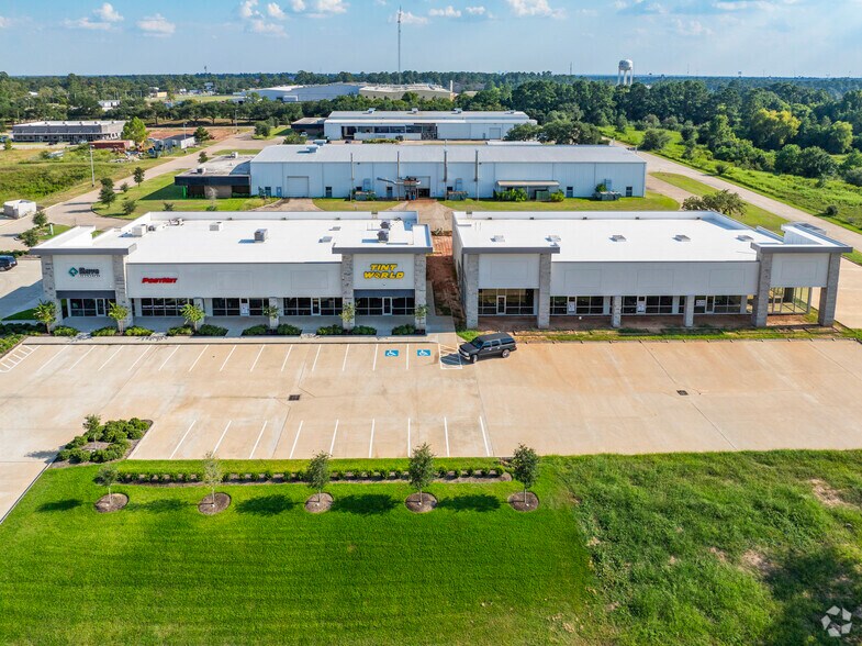 More Photos Of 680 N FM 3083 Rd W, Conroe Unknown For Lease