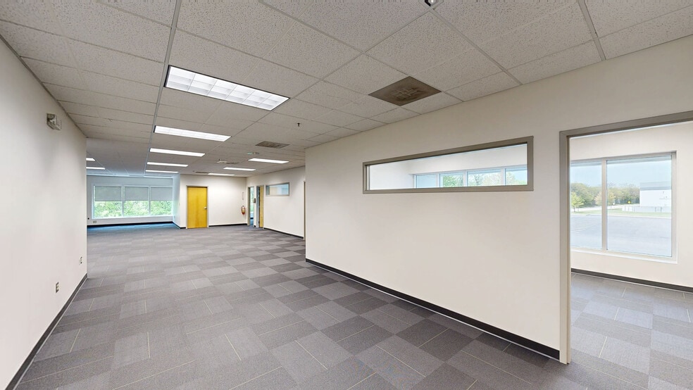 More Photos Of 261 River Rd, Clifton Distribution For Lease