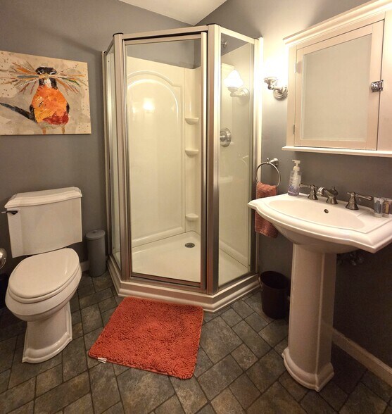 More Photos Of 14 E 3rd St, Jamestown Flex For Sale