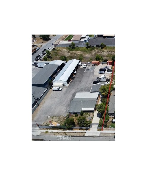 More Photos Of 17736 Slover Ave, Bloomington Warehouse For Lease