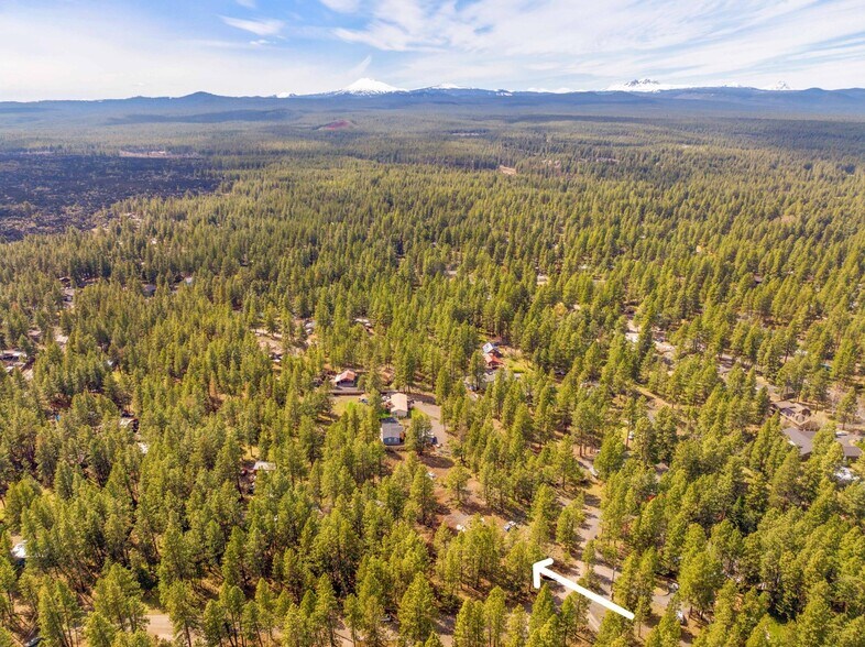 Primary Photo Of 19077 Choctaw Rd, Bend Land For Sale