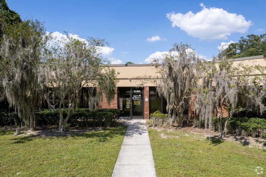 More Photos Of 3901 Carmichael Ave, Jacksonville Medical For Lease