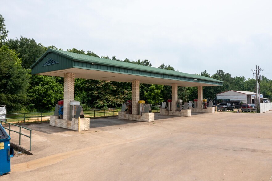 More Photos Of 600 Highway 110 N, Whitehouse Carwash For Sale