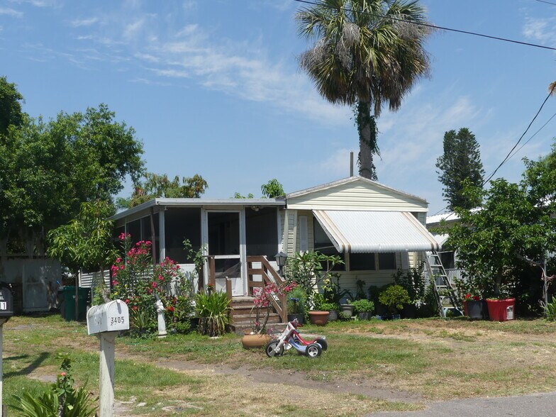 More Photos Of 3307 36th Ave, Okeechobee Manufactured Housing Mobile Home Park For Sale