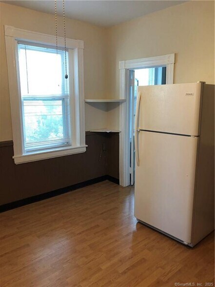 More Photos Of 194-196 Curtis St, New Britain Apartments For Sale