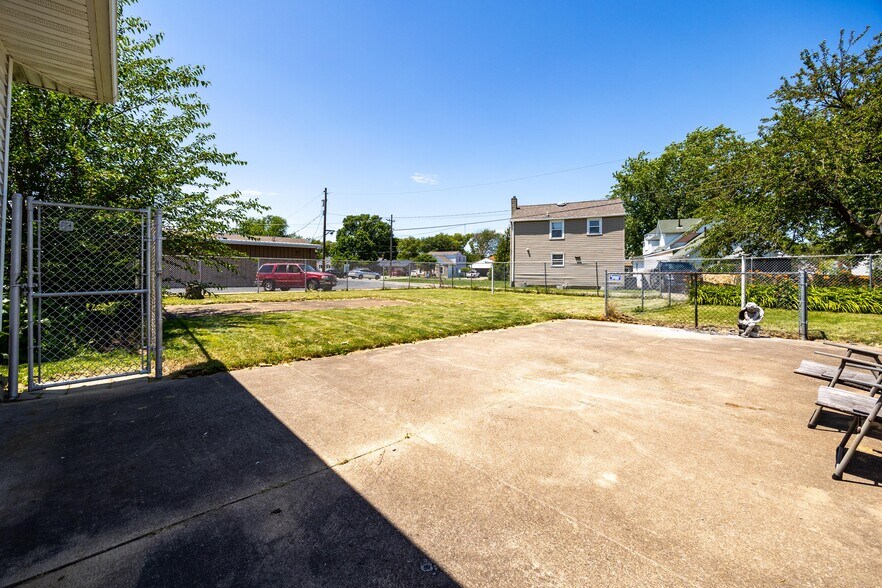 More Photos Of 533 E Perkins Ave, Sandusky Specialty For Sale