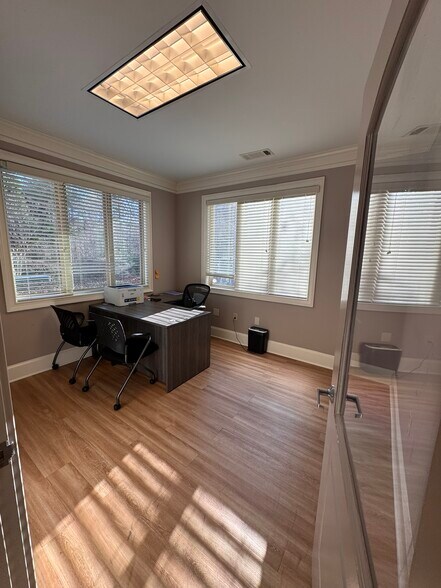 More Photos Of 4720 Peachtree Industrial Blvd, Norcross Office For Lease