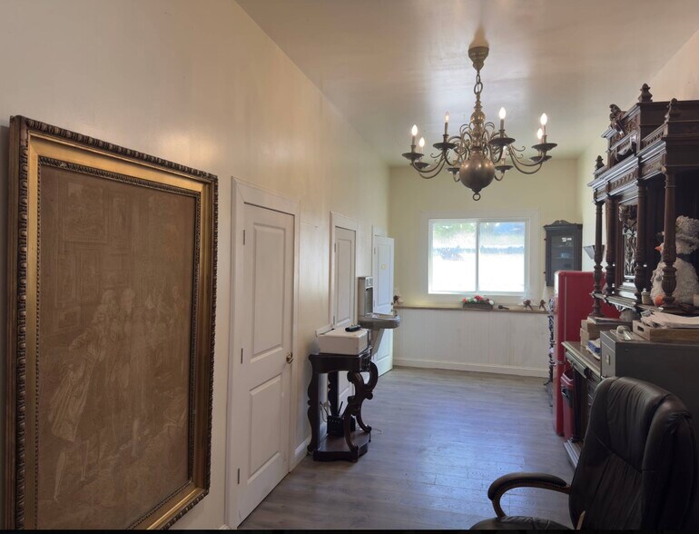 More Photos Of 1958 Winningham Rd, Seymour Industrial For Sale