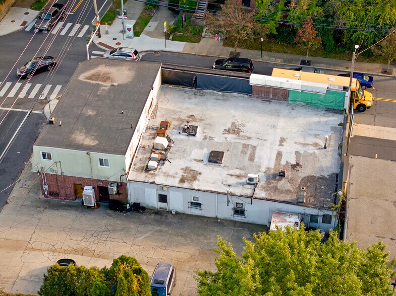 More Photos Of 1245-1251 Chalkstone Ave, Providence Storefront For Sale