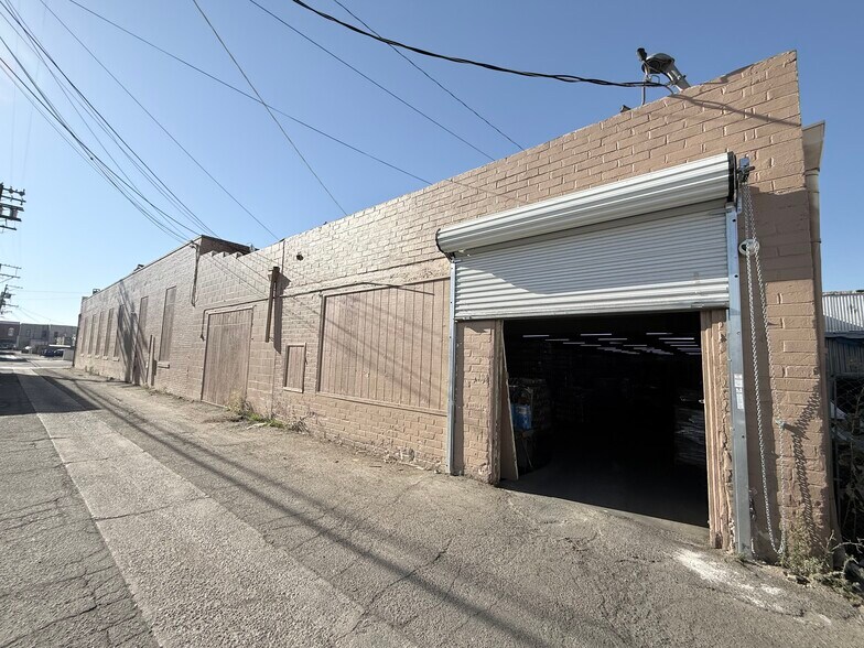 More Photos Of 2015 1st St, Selma Freestanding For Sale