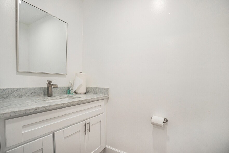 More Photos Of 7710 Iowa Colony Blvd, Rosharon Land For Sale