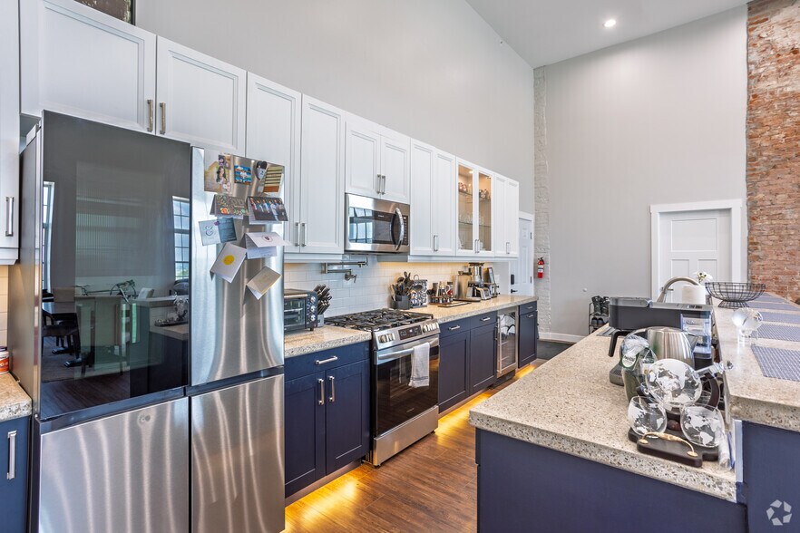 More Photos Of 1199 Central Ave, Dubuque Apartments For Sale